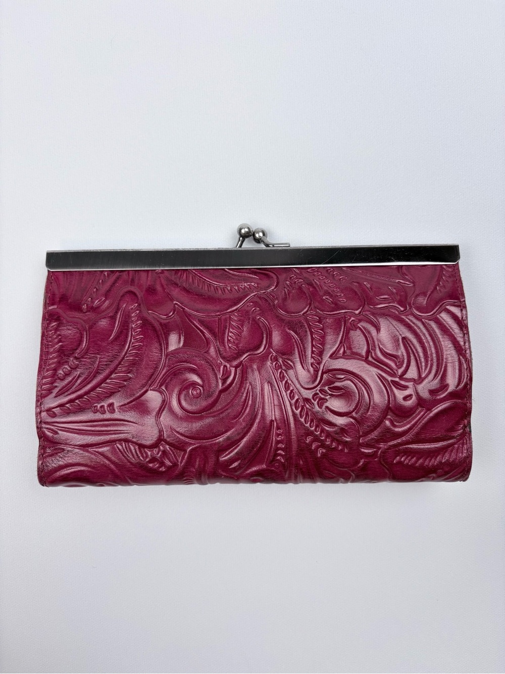 Patricia Nash Paola Leather Frame Wallet with RFID Protection Red - Picture 2 of 11